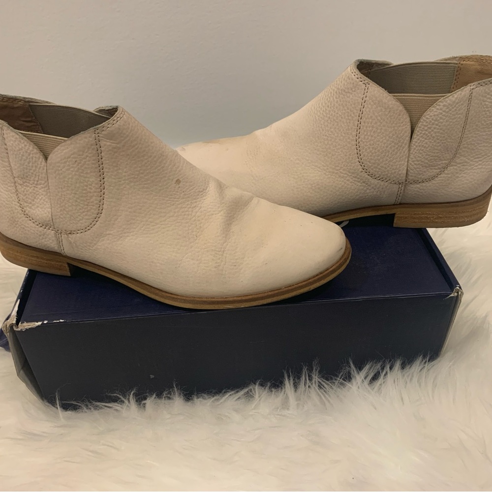 Gorgeous Splendid Chelsea boot
